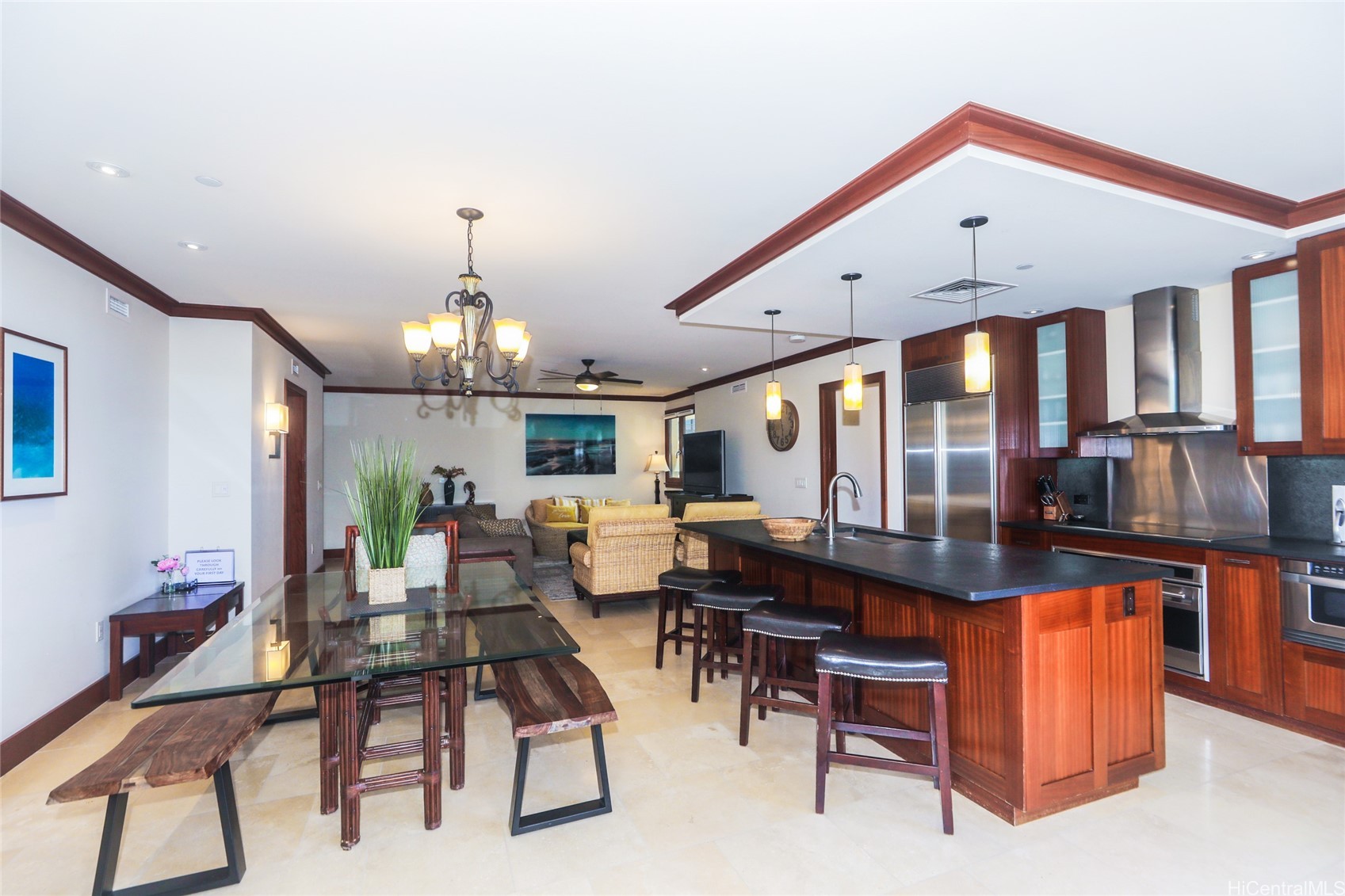 92-104 Waialii Place O215